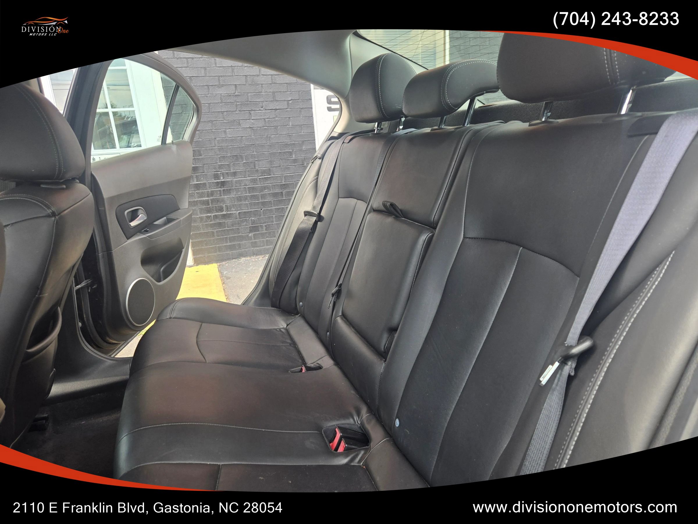 Used 2011 Chevrolet Cruze LTZ FWD image 7