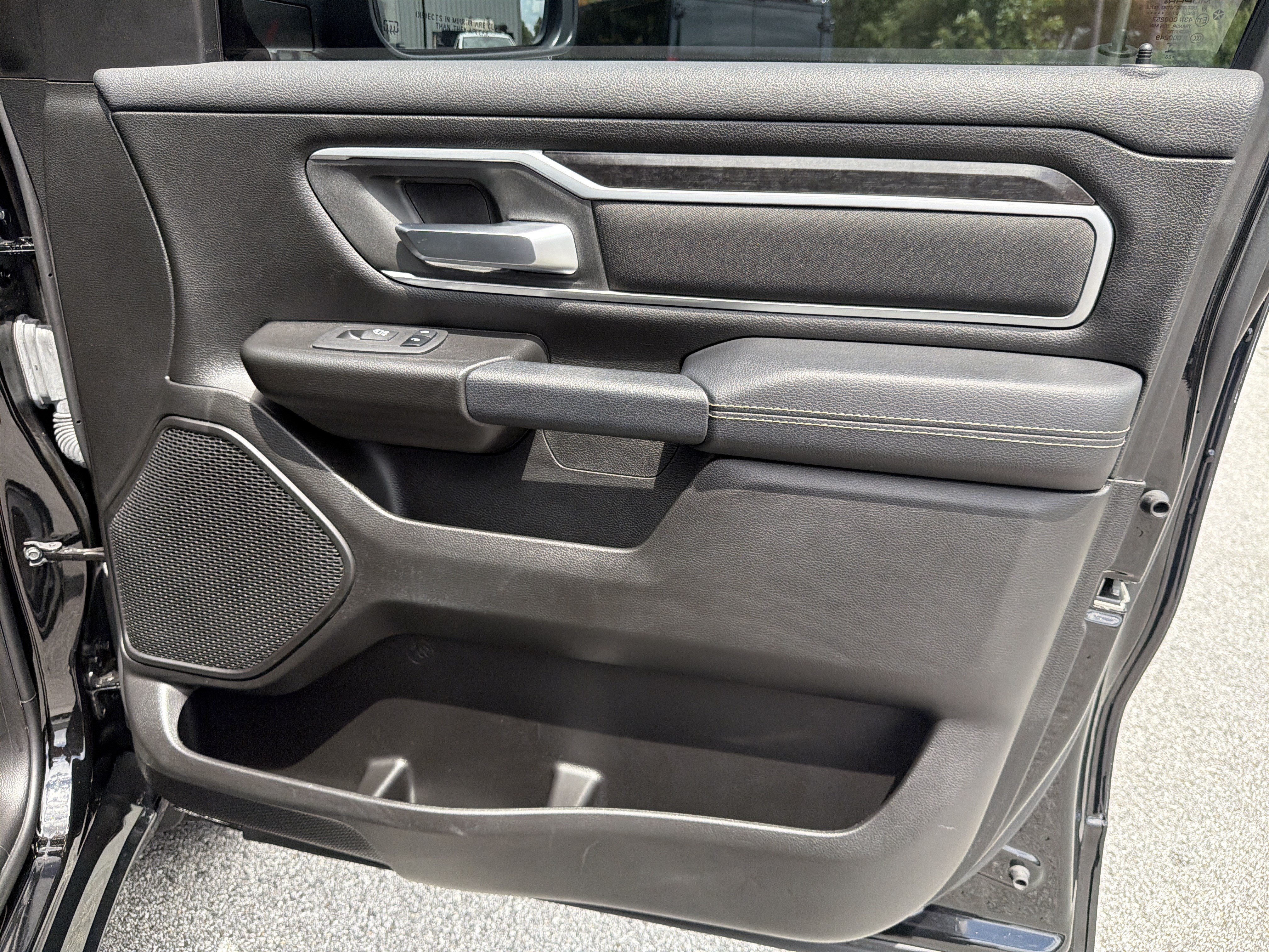 Used 2023 RAM 1500 Big Horn AWD/4WD image 17