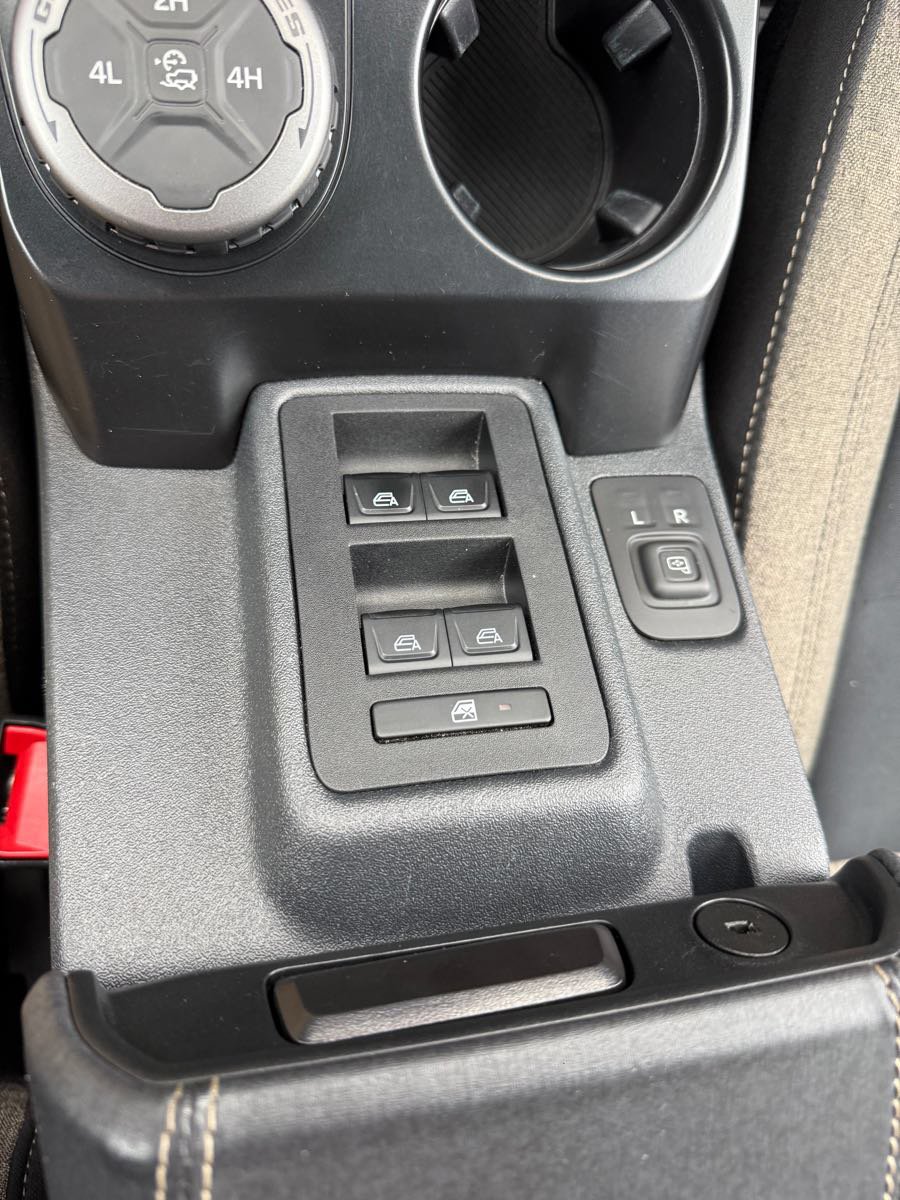 Used 2025 Ford Bronco Big Bend AWD/4WD image 22