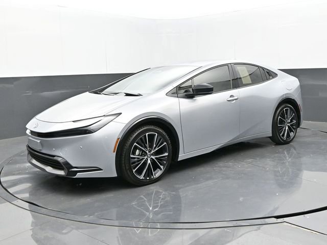 Used 2024 Toyota Prius XLE image 22