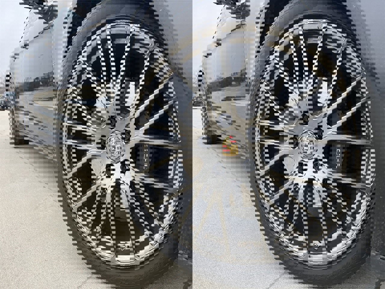 Used 2022 Porsche Panamera Platinum Edition image 6