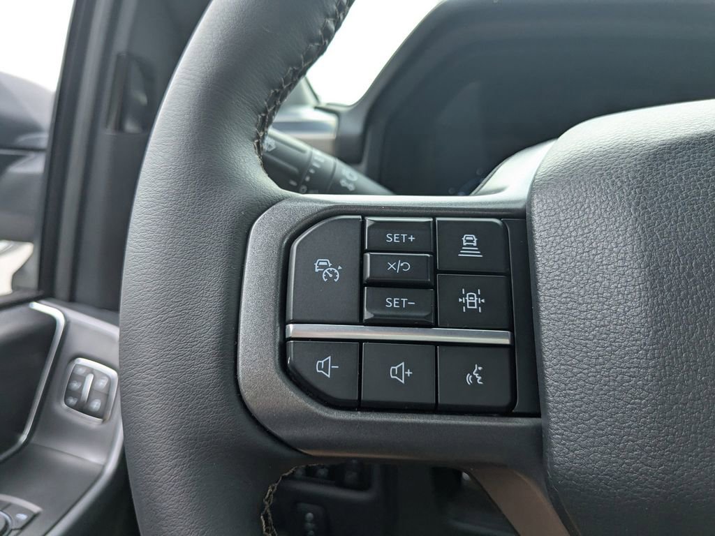 New 2025 Ford F150 Lariat w/ Equipment Group 502A High image 26