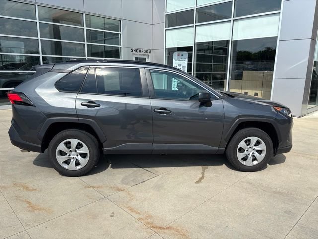 Used 2019 Toyota RAV4 LE w/ All Weather Liner Package AWD/4WD image 8