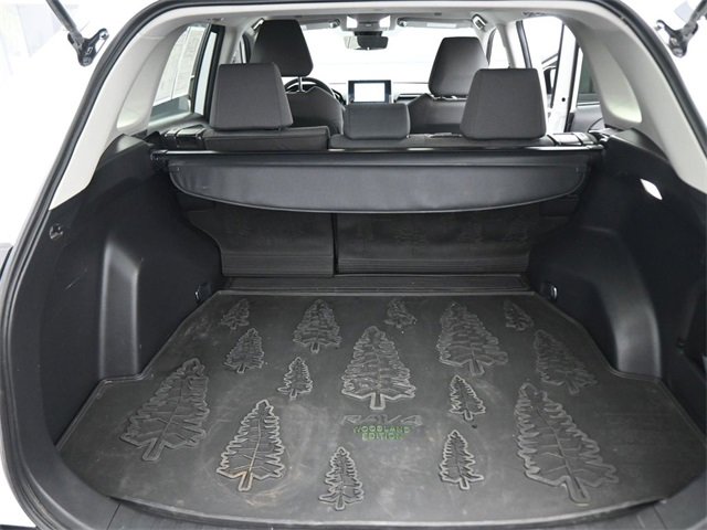 Used 2023 Toyota RAV4 AWD Hybrid image 17