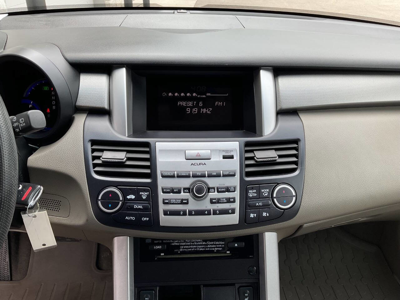 Used 2009 Acura RDX SH-AWD image 18
