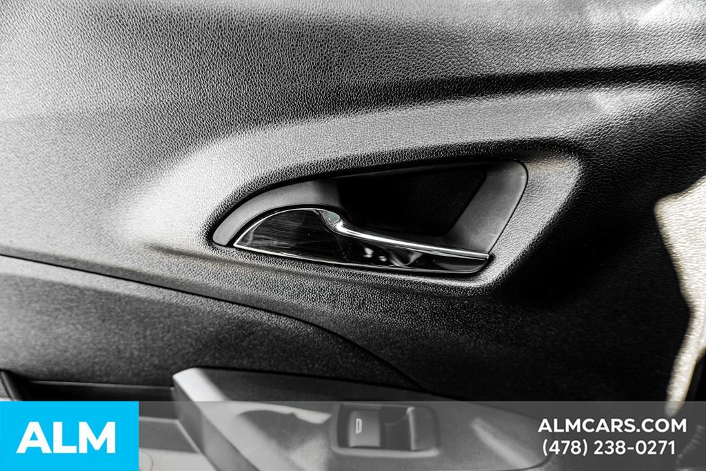 Used 2025 Chevrolet Trax LS image 52