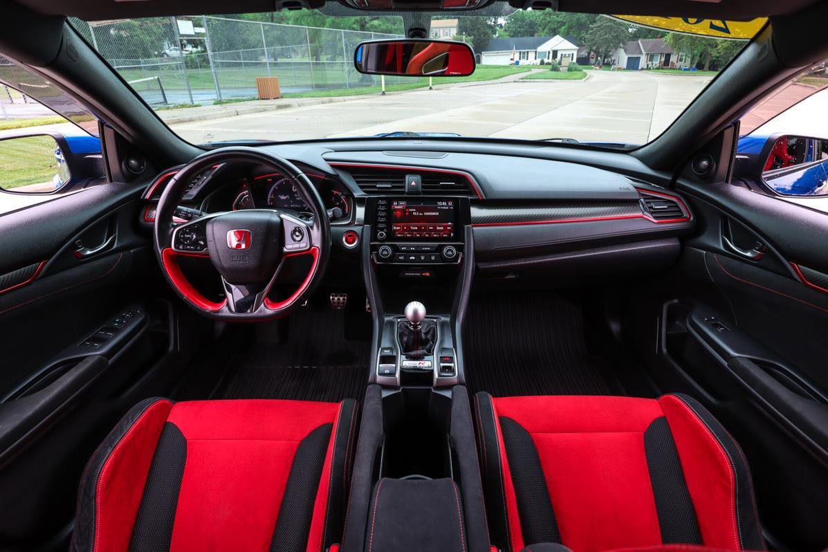 Used 2019 Honda Civic Type R image 2