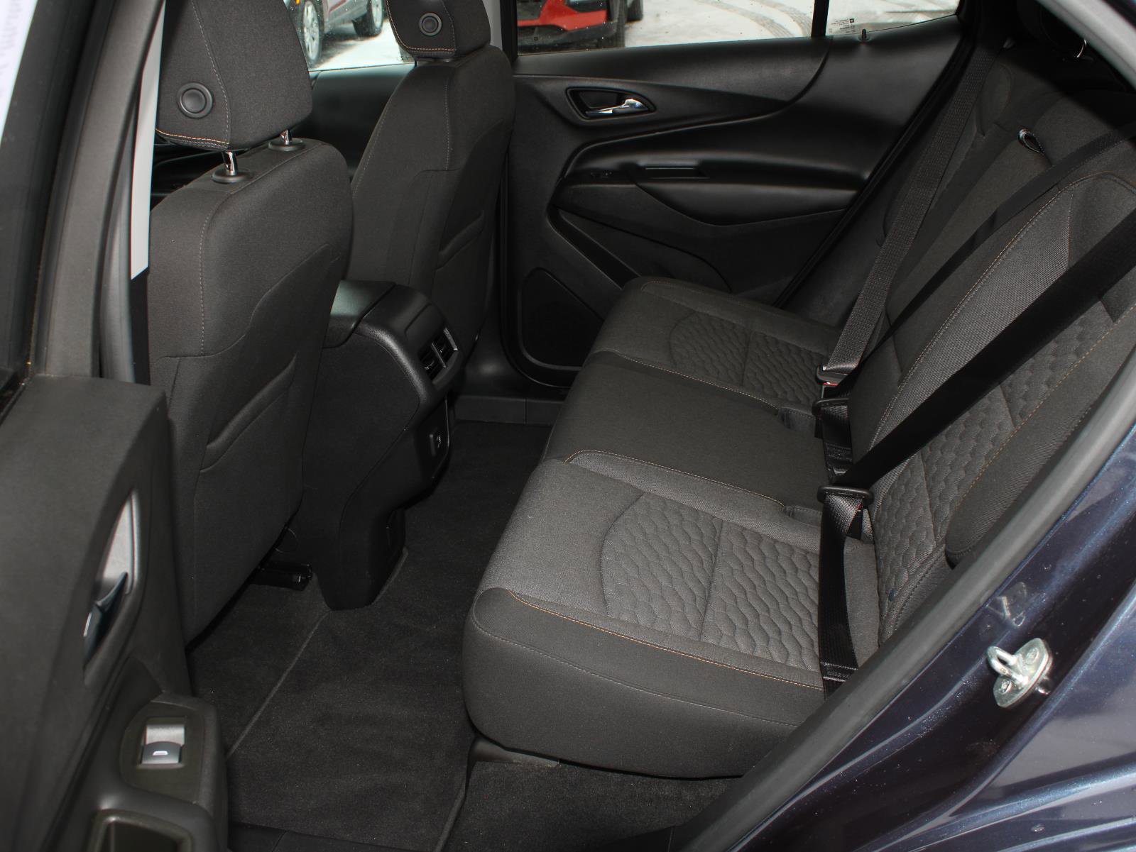 Used 2019 Chevrolet Equinox LT w/ Sun & Navigation Package image 18