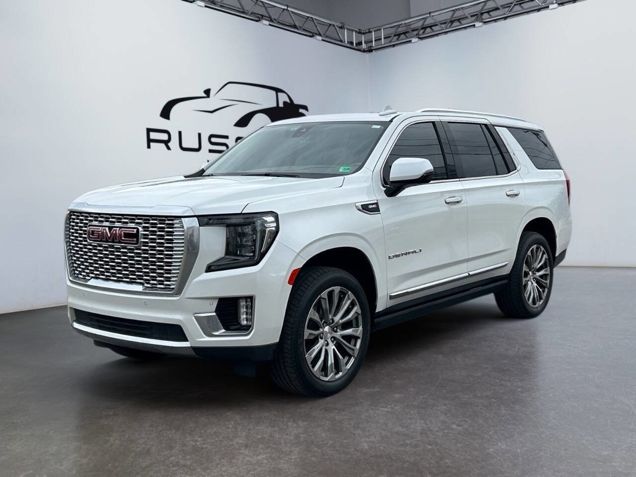 Used 2021 GMC Yukon Denali image 1