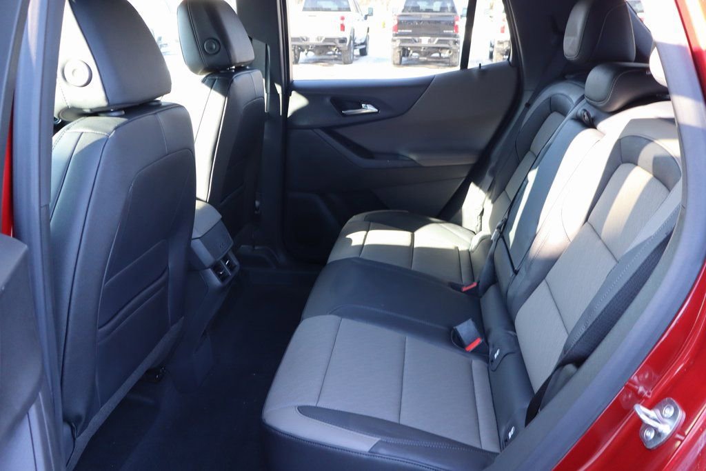New 2026 Chevrolet Equinox LT w/ Convenience Package II image 21