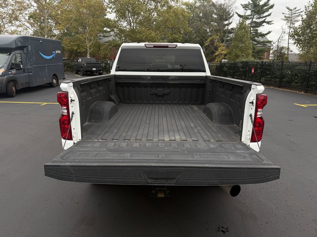 Used 2023 Chevrolet Silverado 2500 LT image 7