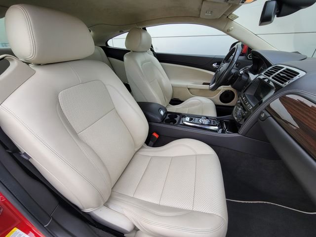 Used 2015 Jaguar XK Coupe RWD image 19