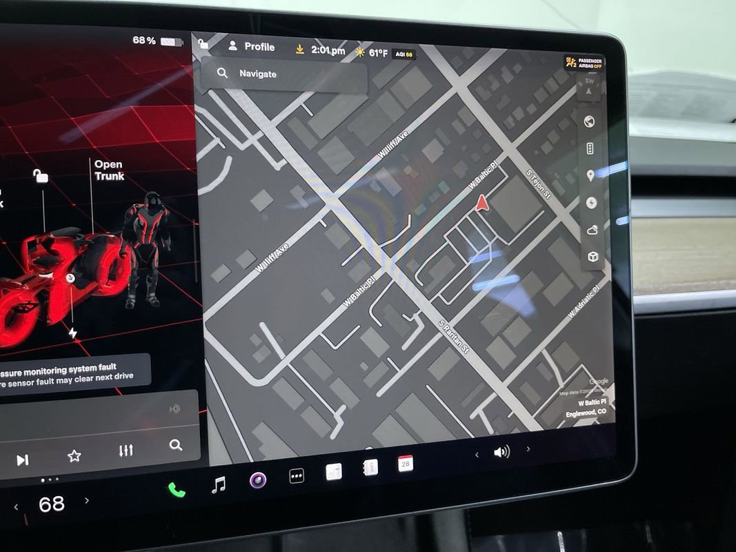 Used 2022 Tesla Model Y Long Range image 10