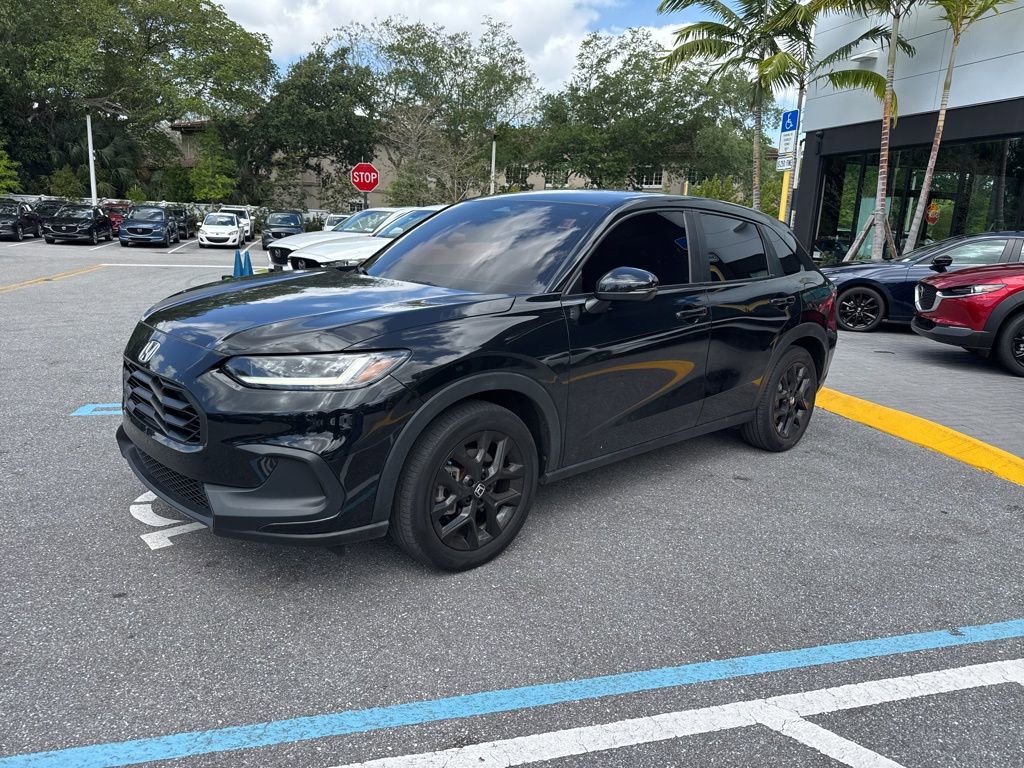 Used 2023 Honda HR-V Sport image 10