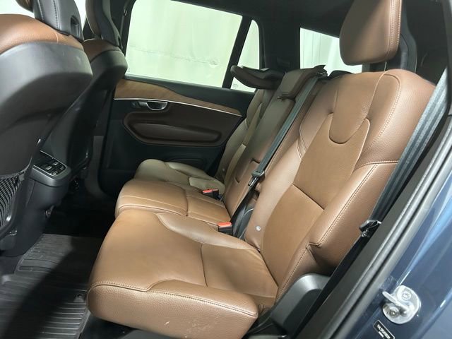 Used 2024 Volvo XC90 B5 Plus w/ Protection Package Premier image 9