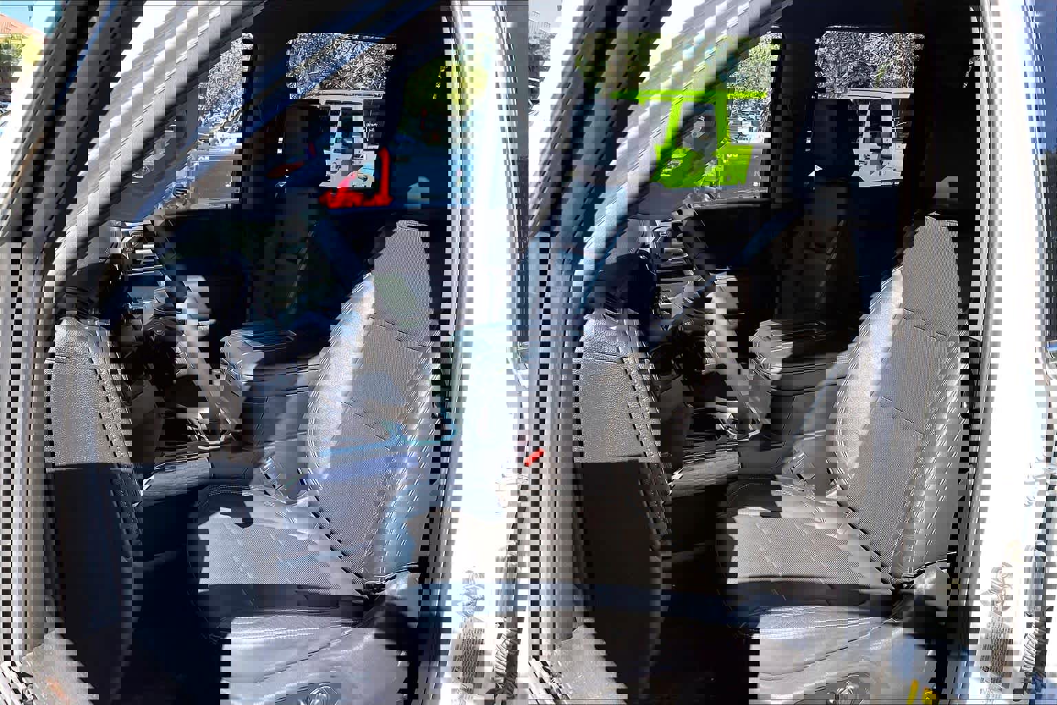 Used 2020 Chevrolet Silverado 2500 LTZ w/ LTZ Premium Package image 23