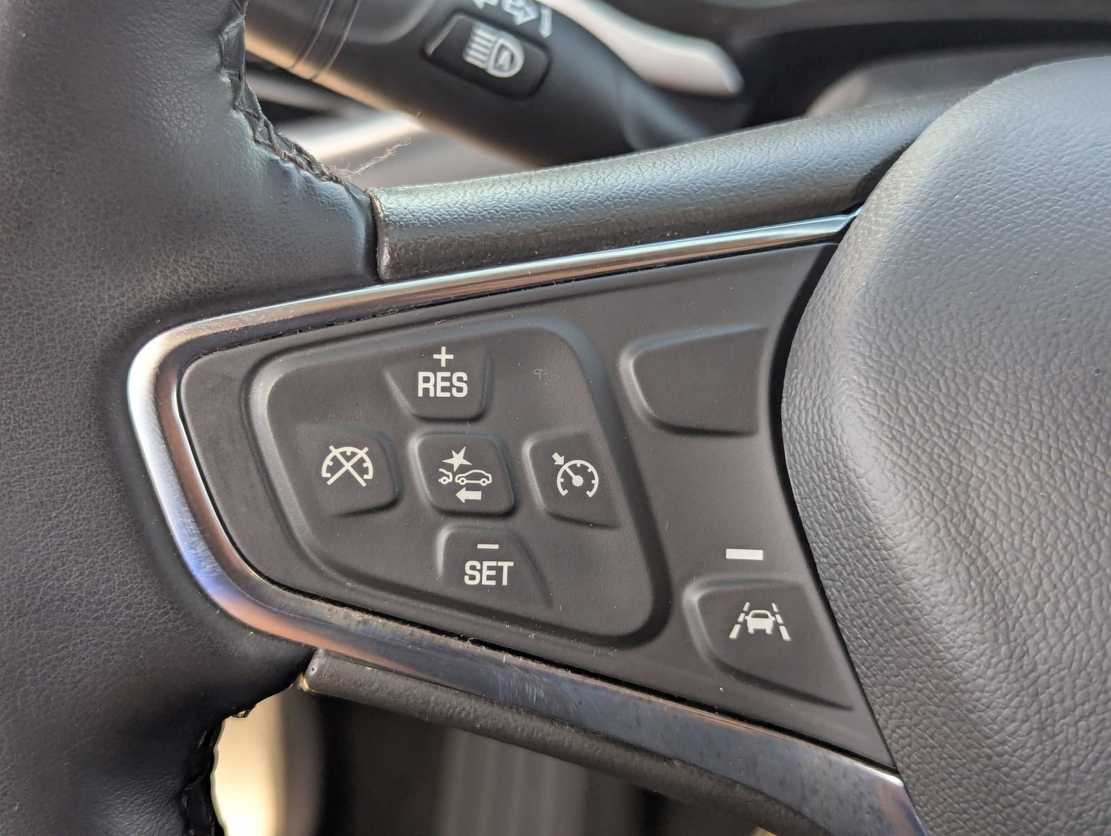 Used 2023 Chevrolet Malibu LT w/ Sport Edition image 26