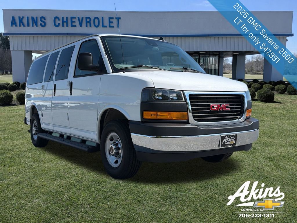Certified 2025 GMC Savana 2500 LT w/ LT Preferred Equipment Group RWD image 4