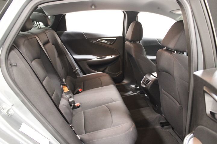 Used 2024 Chevrolet Malibu LT image 21