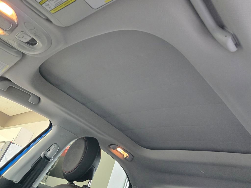 Used 2023 FIAT 500X Sport w/ Technology Group image 20