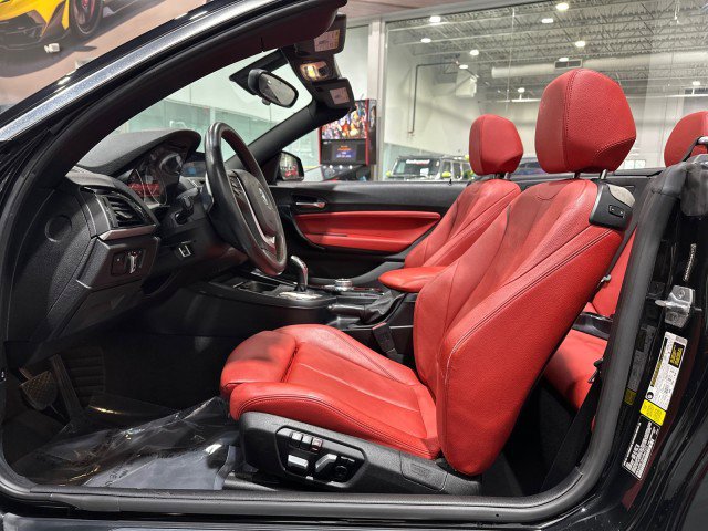 Used 2017 BMW 230i Convertible RWD image 34