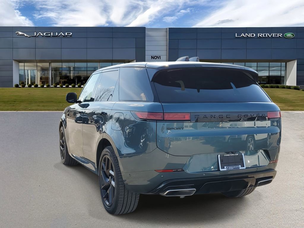 New 2026 Land Rover Range Rover Sport Dynamic SE image 2