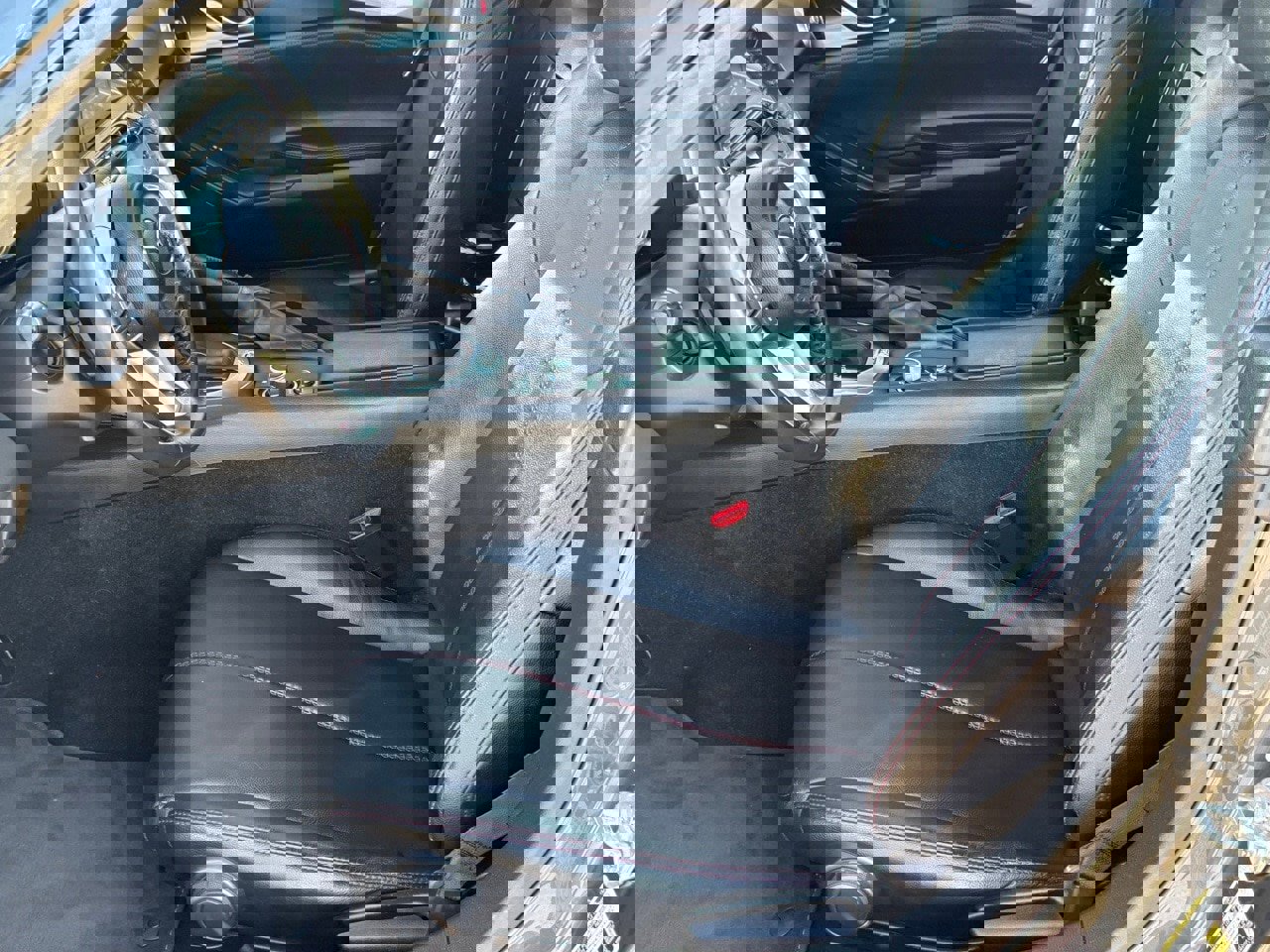 Used 2019 MAZDA MX-5 Miata RF Grand Touring image 30