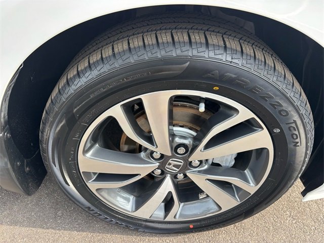 Used 2023 Honda Odyssey Touring image 25