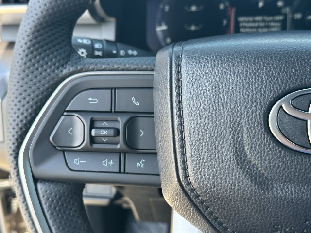 Used 2026 Toyota Tacoma TRD Sport w/ TRD Sport Upgrade Package RWD image 15