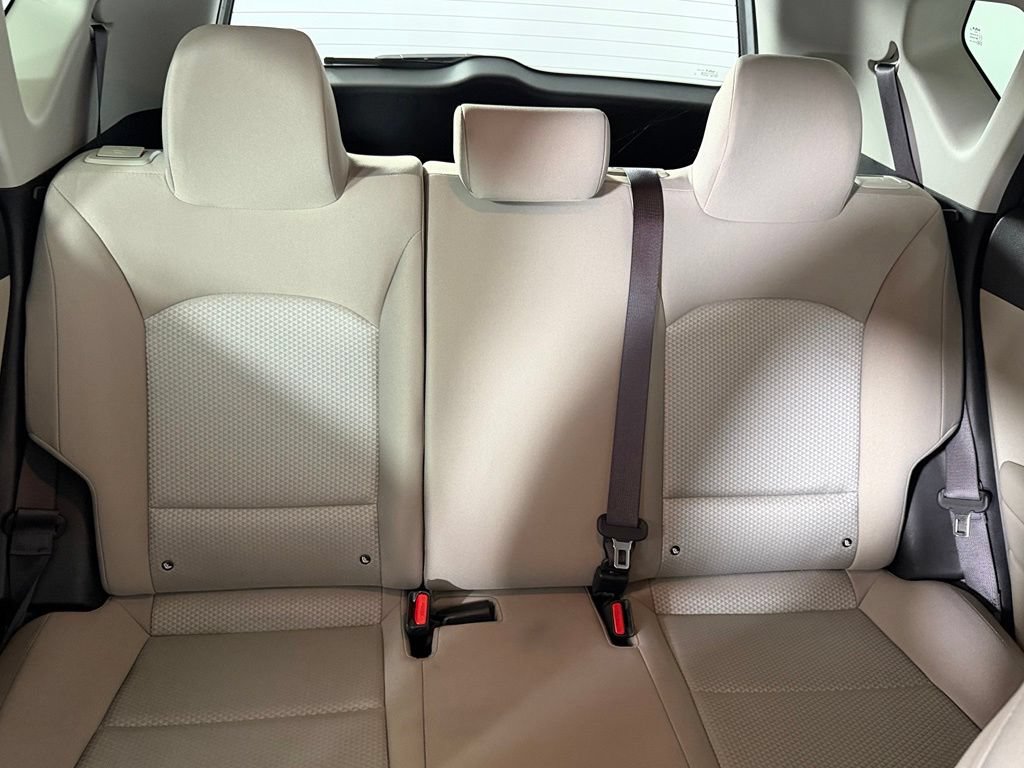 Used 2025 Kia Soul LX w/ LX Technology Package FWD image 21