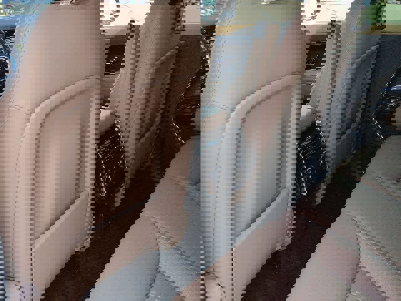 New 2026 Land Rover Range Rover Sport SE AWD/4WD image 18