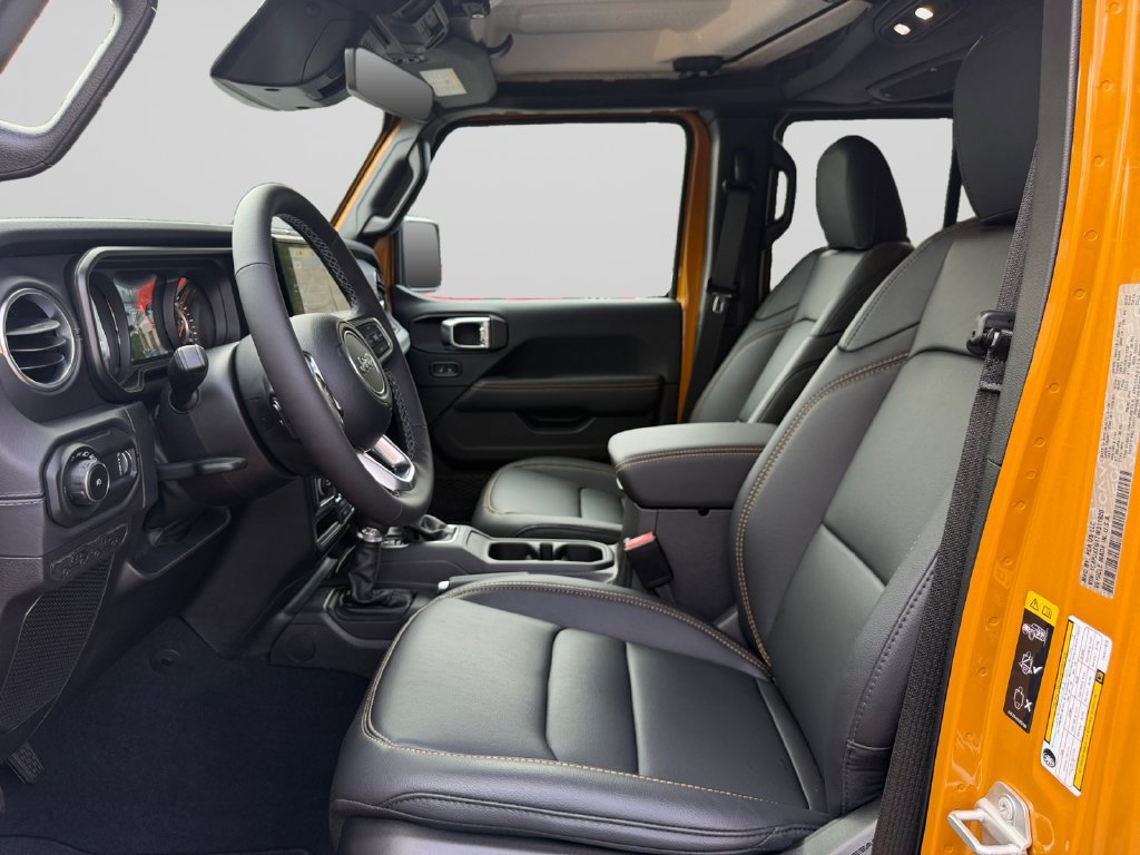 New 2026 Jeep Wrangler Unlimited Sahara AWD/4WD image 10