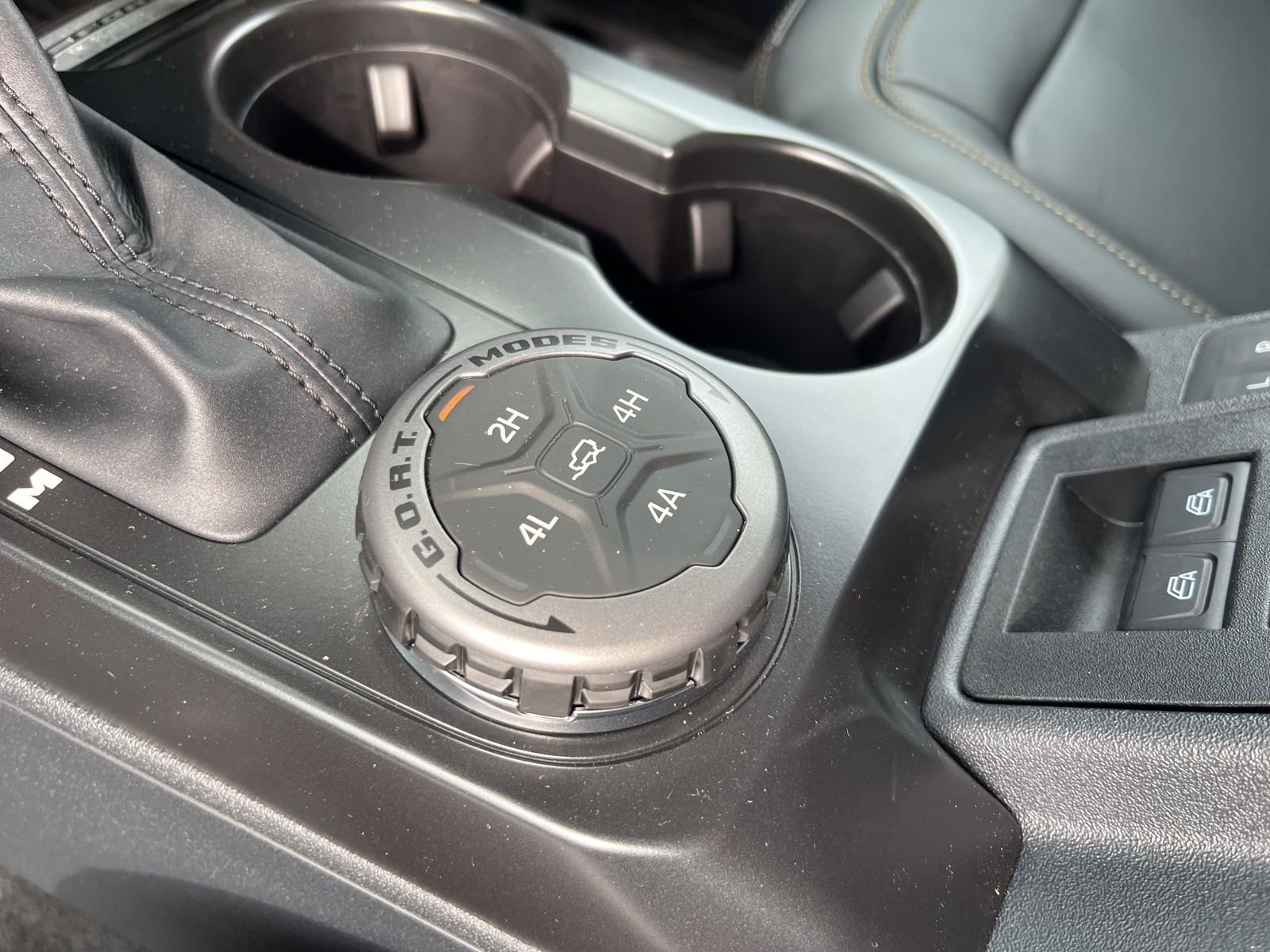 New 2025 Ford Bronco Badlands AWD/4WD image 13