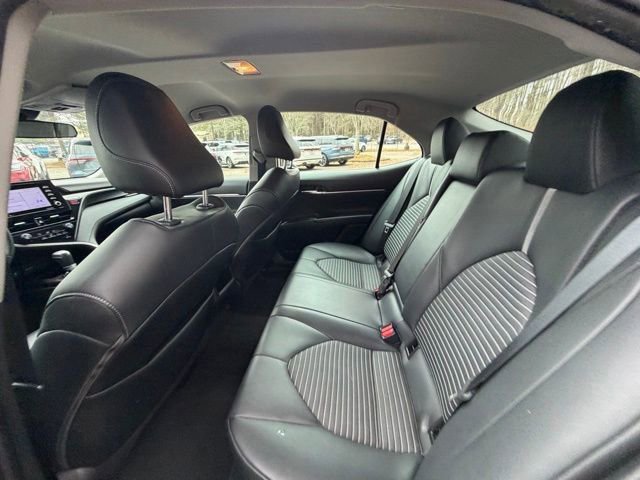 Used 2021 Toyota Camry SE image 16