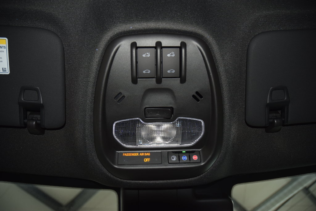 New 2026 Chevrolet Trax RS w/ Sunroof Package FWD image 48