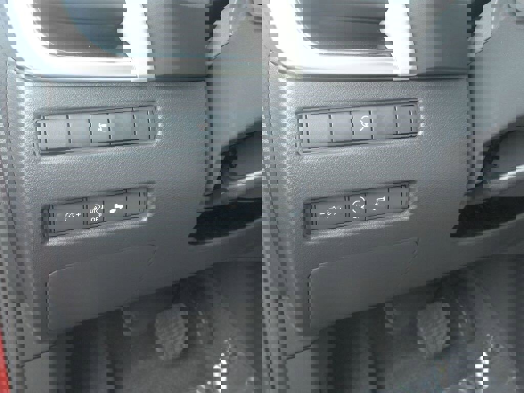 New 2026 Nissan Rogue SV w/ SV Premium Package image 12