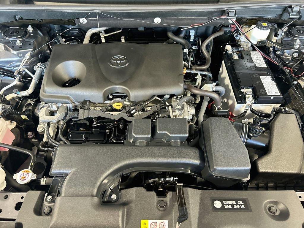 Used 2025 Toyota RAV4 XLE Premium FWD image 28