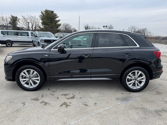 Used 2025 Audi Q3 2.0T Premium image 9