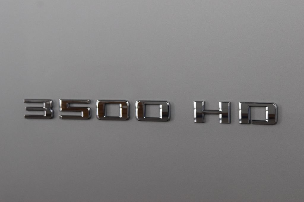 Used 2022 Chevrolet Silverado 3500 High Country w/ LPO, Hitch Package AWD/4WD image 19