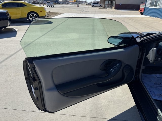 Used 1995 Pontiac Firebird Formula RWD image 14