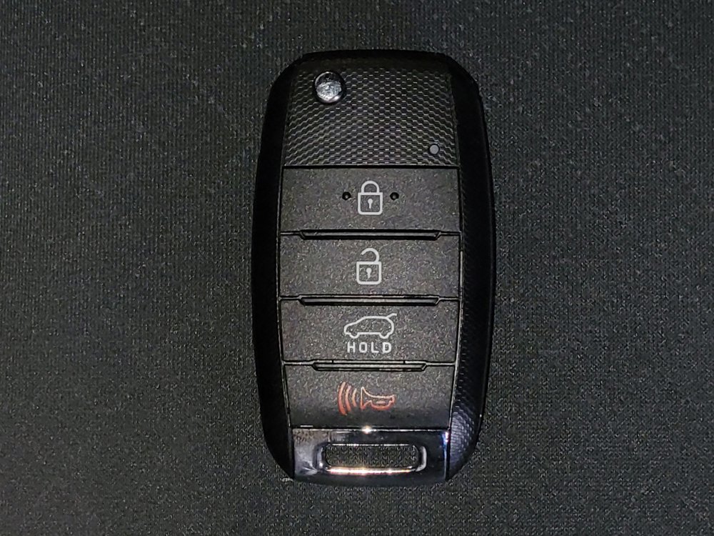 Used 2019 Kia Sorento S FWD image 32