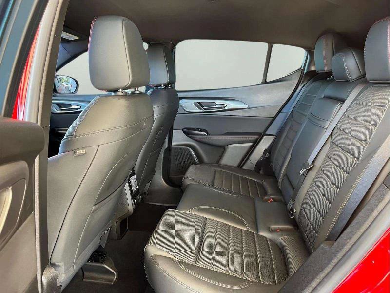 Used 2023 Dodge Hornet GT w/ GT Blacktop Package image 17