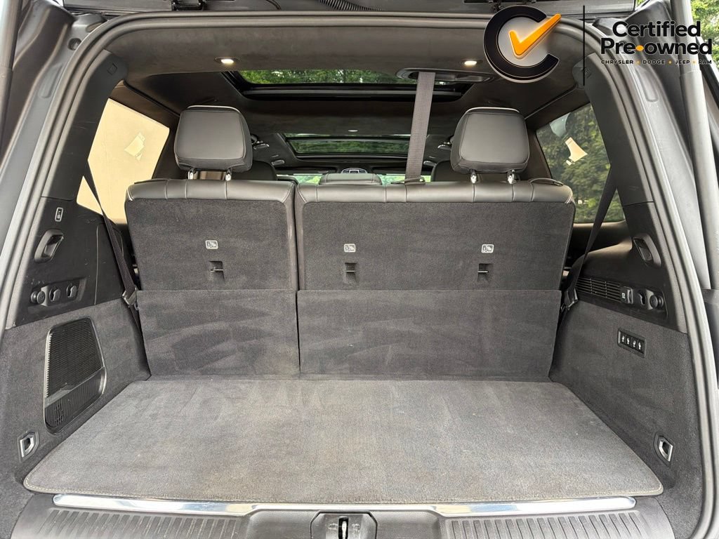 Certified 2023 Jeep Grand Wagoneer Series II AWD/4WD image 20
