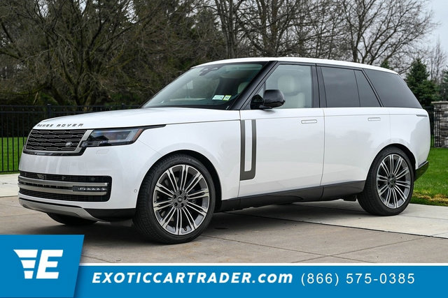 Used 2025 Land Rover Range Rover SE image 1