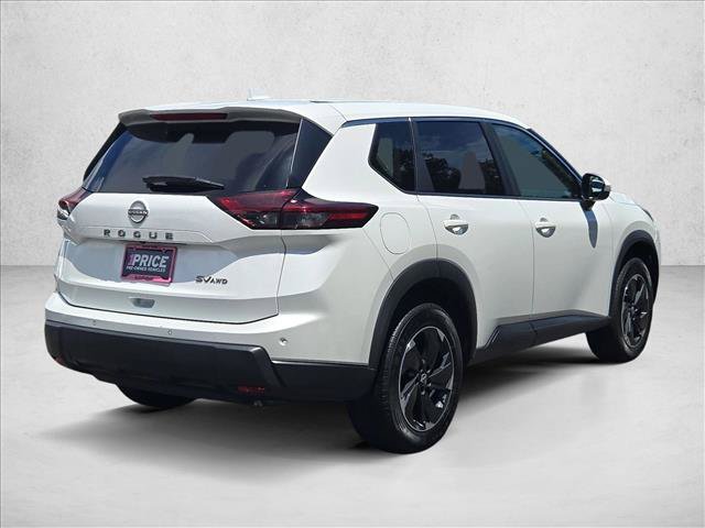 Used 2024 Nissan Rogue SV AWD/4WD image 6