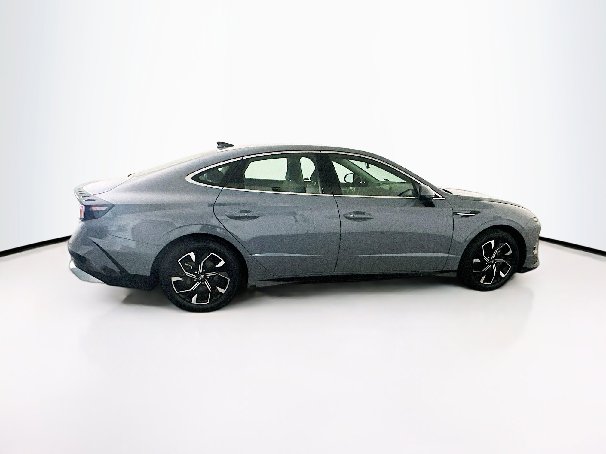 Used 2025 Hyundai Sonata SEL image 10