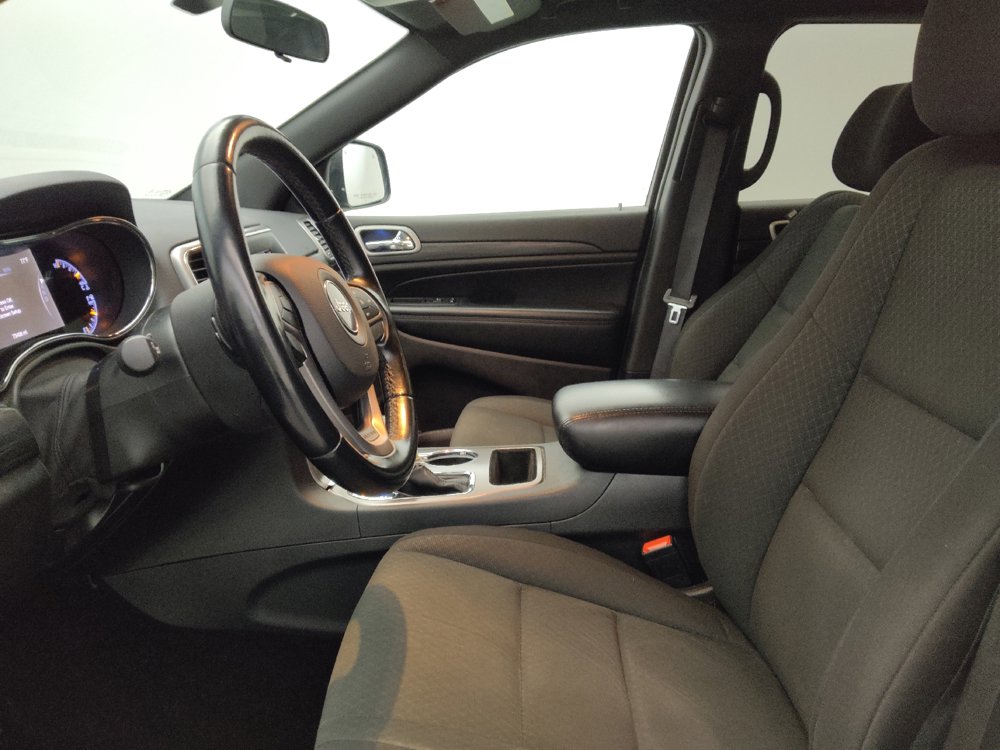 Used 2021 Jeep Grand Cherokee Laredo RWD image 17