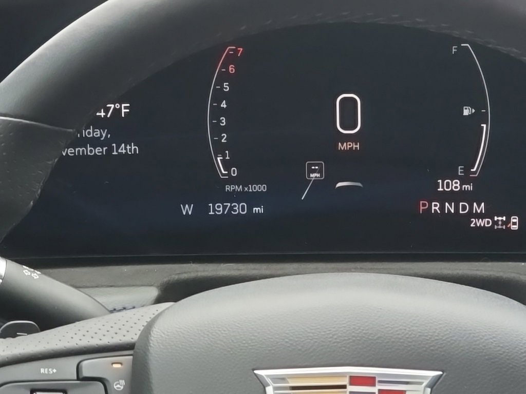 Used 2024 Cadillac XT4 Sport image 12