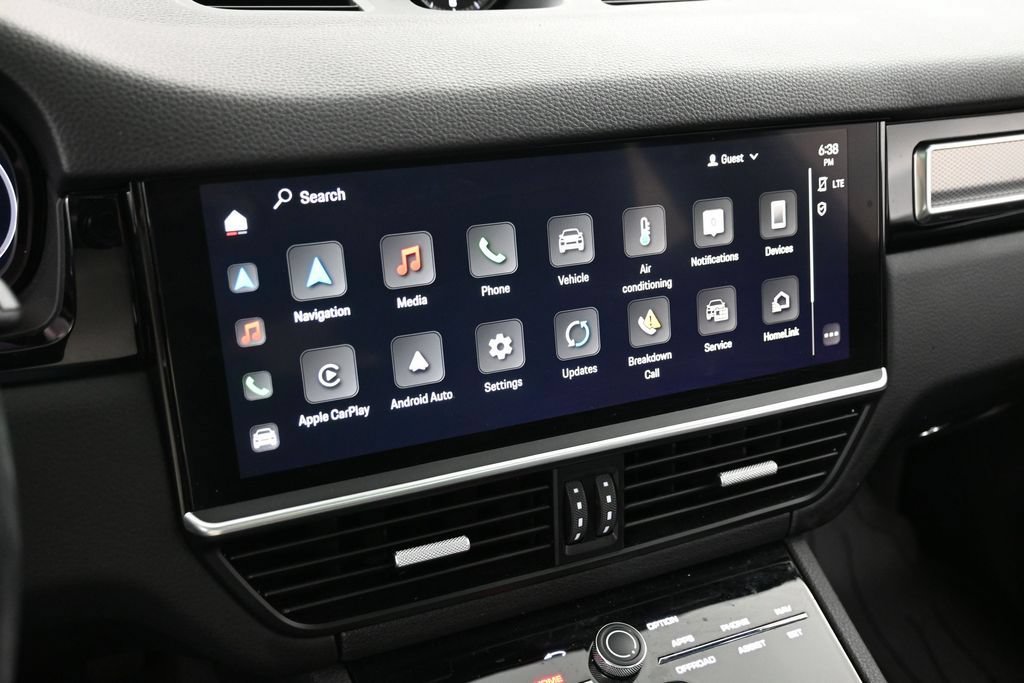 Certified 2023 Porsche Cayenne Platinum Edition AWD/4WD image 21