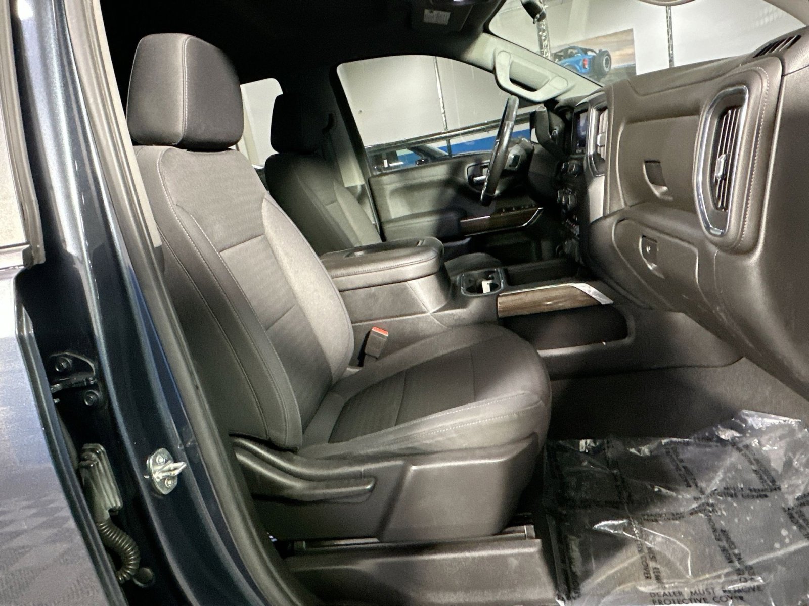 Used 2020 Chevrolet Silverado 1500 RST w/ All-Star Edition image 33